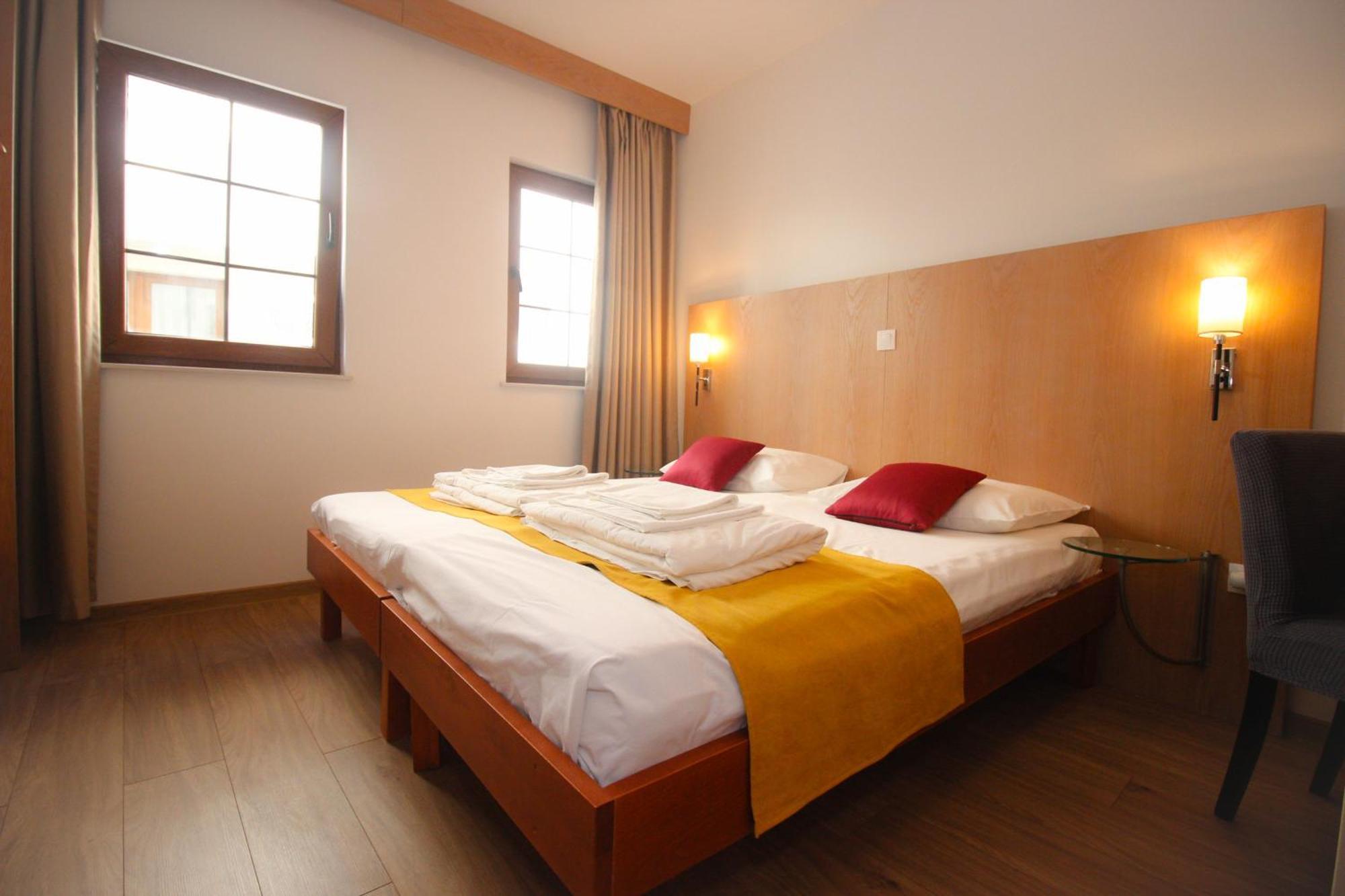 Villa Deny Mostar - With Free Parking Екстериор снимка