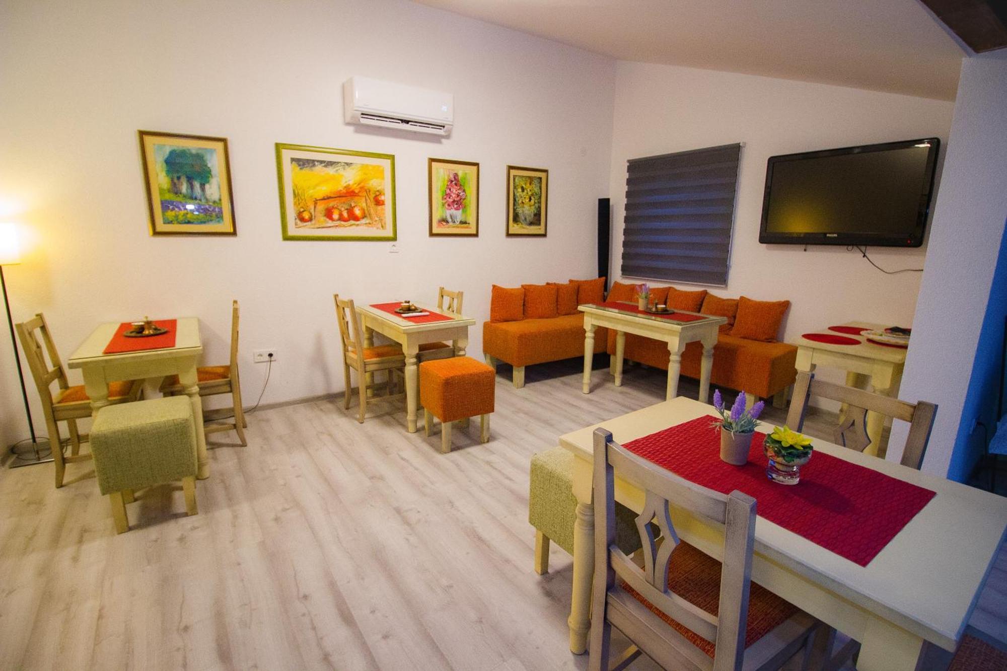 Villa Deny Mostar - With Free Parking Екстериор снимка